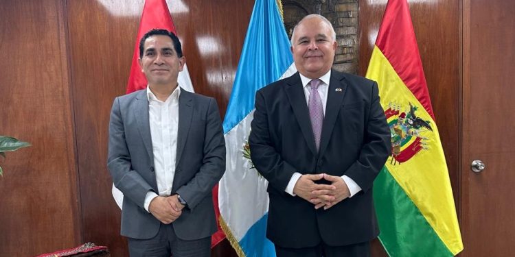 Embajada de Guatemala se reúne con la Cámara Peruana de Comercio Exterior