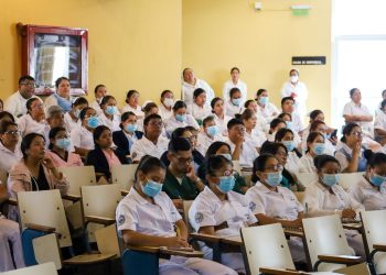 En Quetzaltenango, desarrollan simposio sobre atención de madres y bebés durante la lactancia