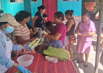 Familias de Amatitlán capacitadas en el aprovechamiento del maíz