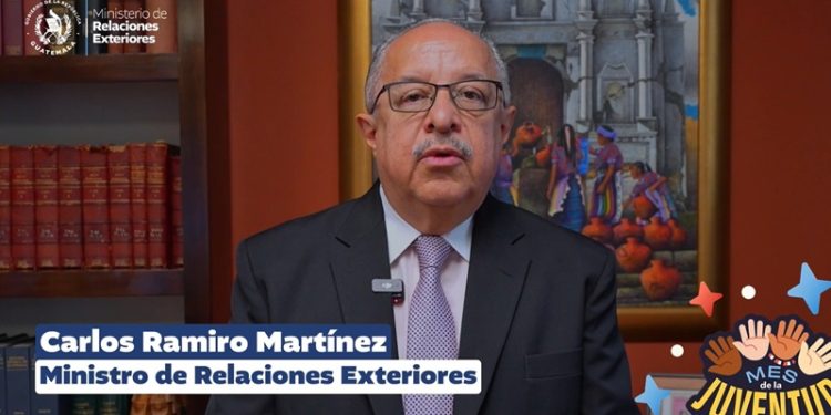 Canciller conmemora el Día Nacional de la Juventud con mensaje a los jóvenes guatemaltecos