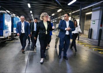 Ministra de Economía destaca mejoras en el Aeropuerto Internacional La Aurora