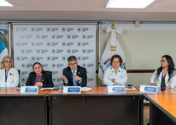 Avances en la atención integral del cáncer en el Hospital Roosevelt