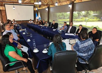 Se fortalecerán los controles sanitarios para el camarón importado