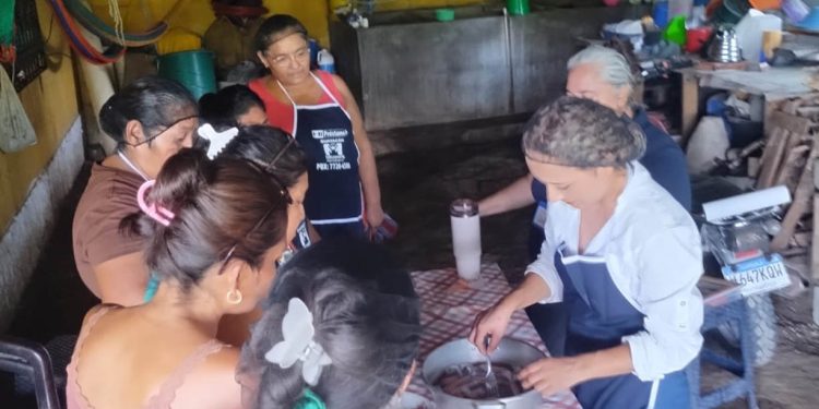 En San Agustín Acasaguastlán promueven el consumo de embutidos artesanales y nutritivos