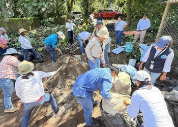 Extensionistas de Suchitepéquez fortalecen conocimientos en la implementación de biofábricas