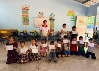 Servicios de salud mental fortalece el bienestar emocional de estudiantes en Sayaxché, Petén