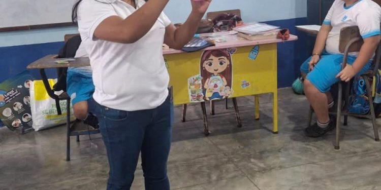 Feria educativa para niñez y juventud de Izabal, impulsa habilidades para la vida y el autocuidado