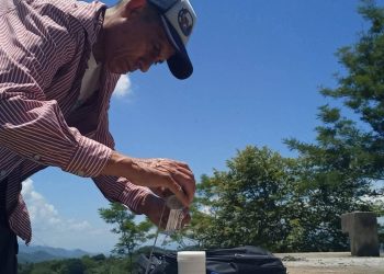 Monitorean la calidad del agua en comunidades de Granados, Baja Verapaz