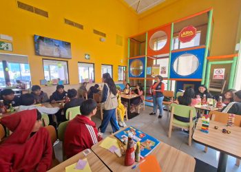 Espacios Amigables: Adolescentes de comunidades de San Juan Ostuncalco aprenden sobre estilos de vida saludables