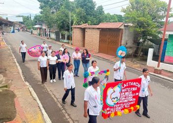 En Suchitepéquez, Jutiapa y Petén promueven la lactancia materna 