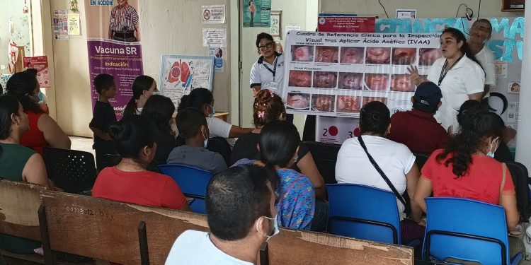Servicios de prevención y detección oportuna del cáncer de cuello uterino llegan a comunidades de La Libertad, Petén