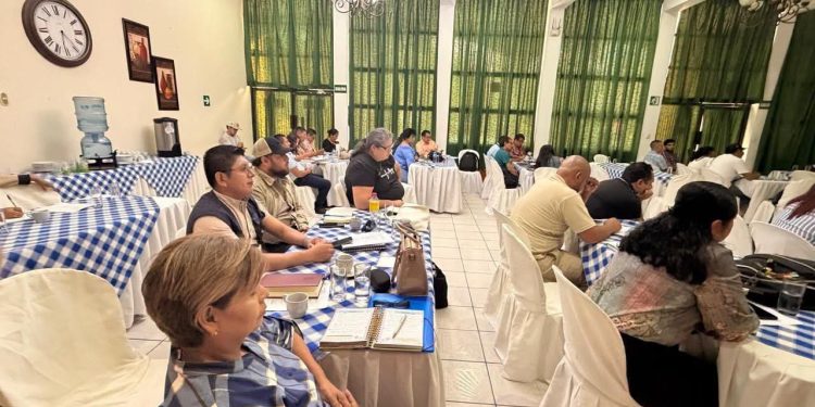 Salubristas de Zacapa refuerzan planes y estrategias de prevención y control del dengue