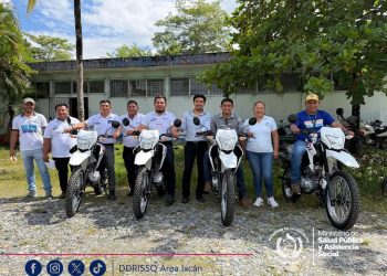 Equipos de salud de Ixcán, Quiché, reciben motocicletas para ampliar acciones comunitarias