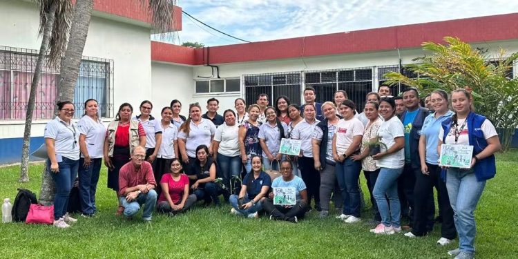 Medicina tradicional y servicios de salud articulan saberes en Retalhuleu