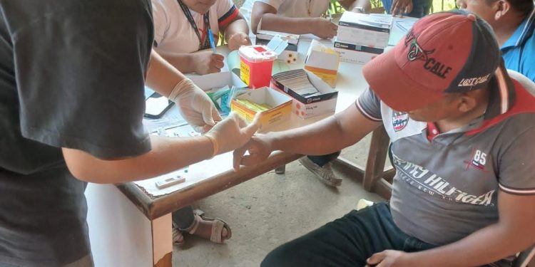 Población de El Chal, Petén, es atendida con servicios de pruebas para la prevención y atención oportuna de enfermedades