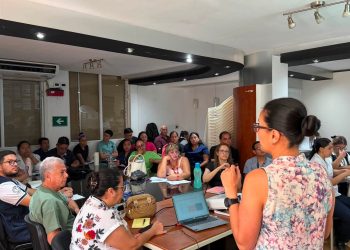 Personal de salud de Santa Rosa amplía conocimientos sobre prevención y atención oportuna de cáncer pediátrico