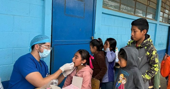 Salud Escolar: acercan servicio de prevención de caries a estudiantes de Jalapa