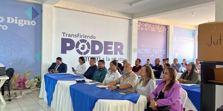 Mintrab e INTECAP realizan Foro Empresarial en Jutiapa