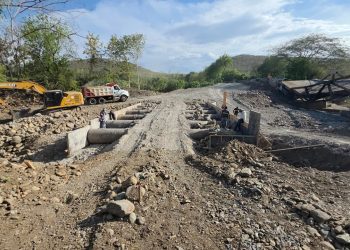 CIV mantiene trabajos 24/7 para recuperar paso en el puente Güijo