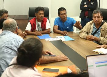 Agilizan trámites con transportistas para fortalecer el servicio extraurbano
