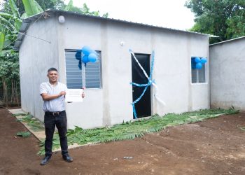 Un nuevo hogar transforma la vida de 24 familias en Sololá