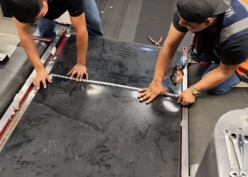 Fortalecen sistema de equipaje del AILA con mantenimiento a bandas transportadoras