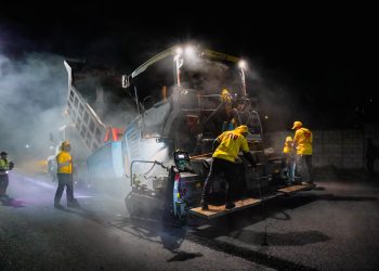 Carretera a El Salvador: mantenimiento avanza con trabajos nocturnos