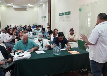 Fortalecen la prevención del Gusano Barrenador desde las aulas agrícolas
