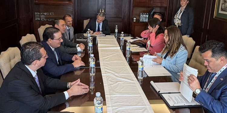 Guatemala participa en cumbre internacional contra el narcotráfico