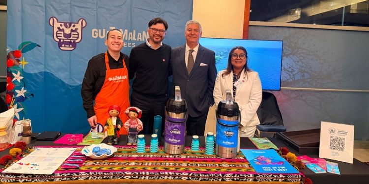 Embajada de Guatemala en Chile participa en la XVIII versión de Vinos Iconos
