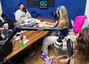Consulado de Guatemala en Cancún informa sobre sus servicios a través de radio local