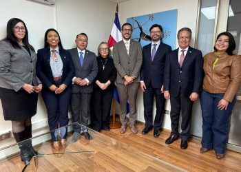 Guatemala participa en encuentro de representantes centroamericanos acreditados en Chile