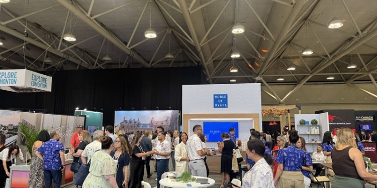 Embajada de Guatemala participa en feria canadiense de reuniones y eventos