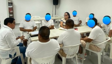 Consulado en Cancún brinda asistencia a guatemaltecos privados de libertad