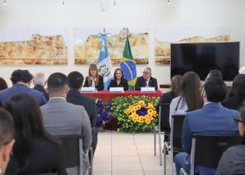Vicecanciller Ramírez participa en conferencia sobre integración regional de Brasil con América Latina