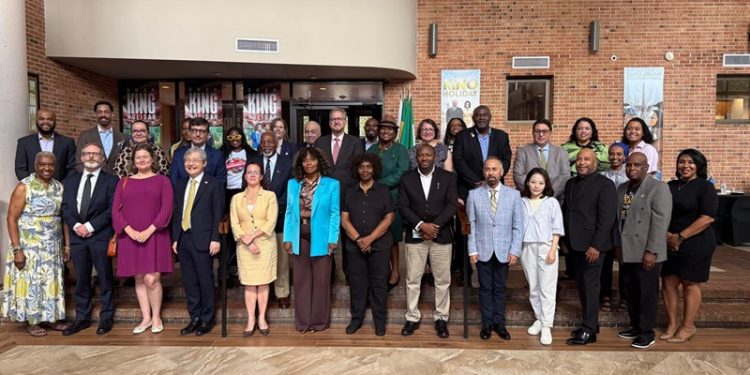 Cónsul de Guatemala en Atlanta participa en encuentro sobre paz y ciudadanía global