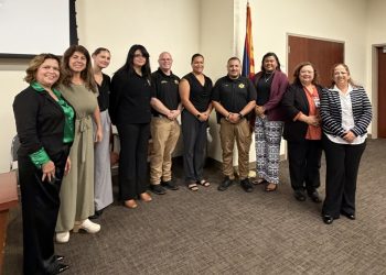 Consulado de Guatemala en Phoenix refuerza conocimientos para prevenir la trata de personas