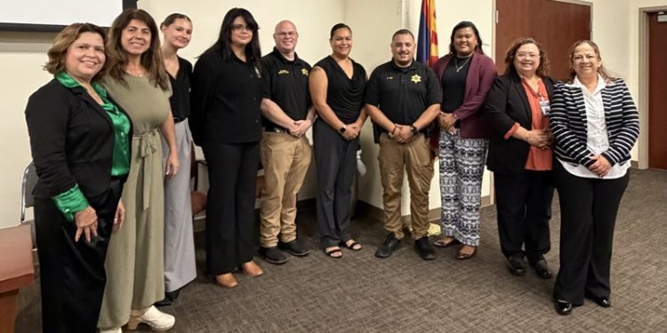 Consulado de Guatemala en Phoenix refuerza conocimientos para prevenir la trata de personas