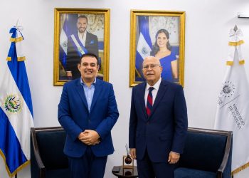 Embajador de Guatemala sostiene encuentro con ministro de Cultura salvadoreño