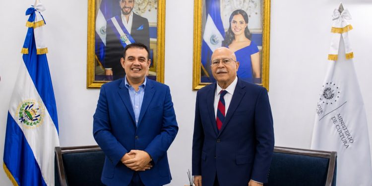Embajador de Guatemala sostiene encuentro con ministro de Cultura salvadoreño