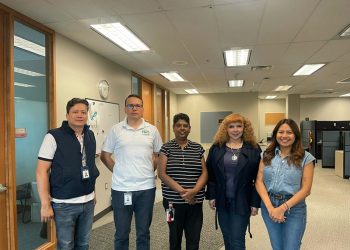 Consulado General de Guatemala coordina apoyo para trabajadores temporales en Ontario