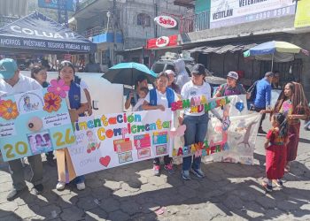 Equipo de salud de Santiago Atitlán, Sololá, desarrolla acciones comunitarias en la Semana Mundial de la Lactancia Materna 