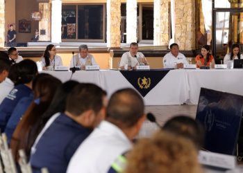 Presidente Bernardo Arévalo supervisa avances en Gobierno Departamental de Chiquimula