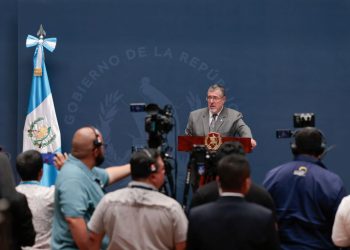Presidente Bernardo Arévalo resalta respuesta del Gobierno ante la emergencia vial en el kilómetro 111 del departamento de Zacapa