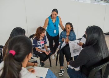 SBS fortalece la formación de mujeres para el cuidado y desarrollo infantil