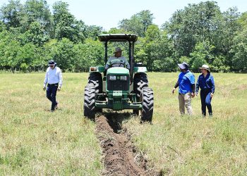 Suelos y Agua para el Futuro avanza en Escuintla y Santa Rosa
