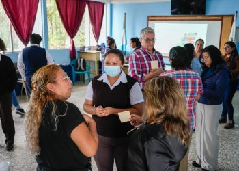 Lucha contra el cáncer: Realizan taller de capacitación de Inspección Visual con Ácido Acético (IVAA)