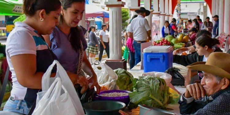 La Feria del Agricultor llega a San Jorge, Zacapa