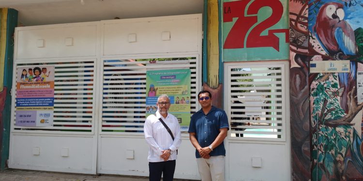 Funcionarios consulares de Guatemala visitan refugio que atiende a personas migrantes en Tabasco