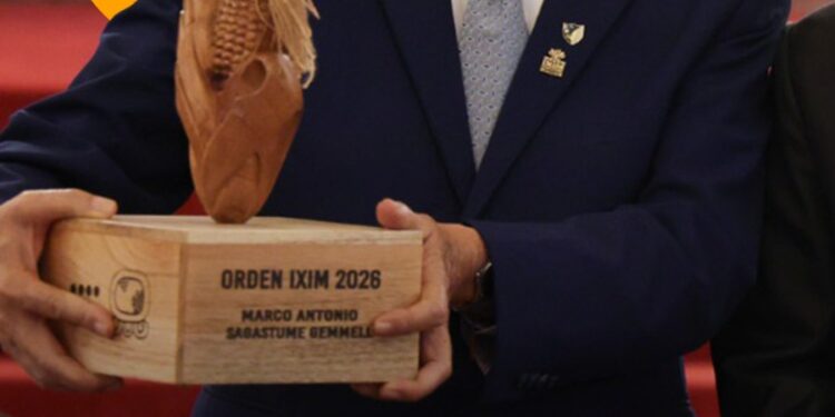 Orden Ixim 2026 reconoce a Marco Antonio Sagastume